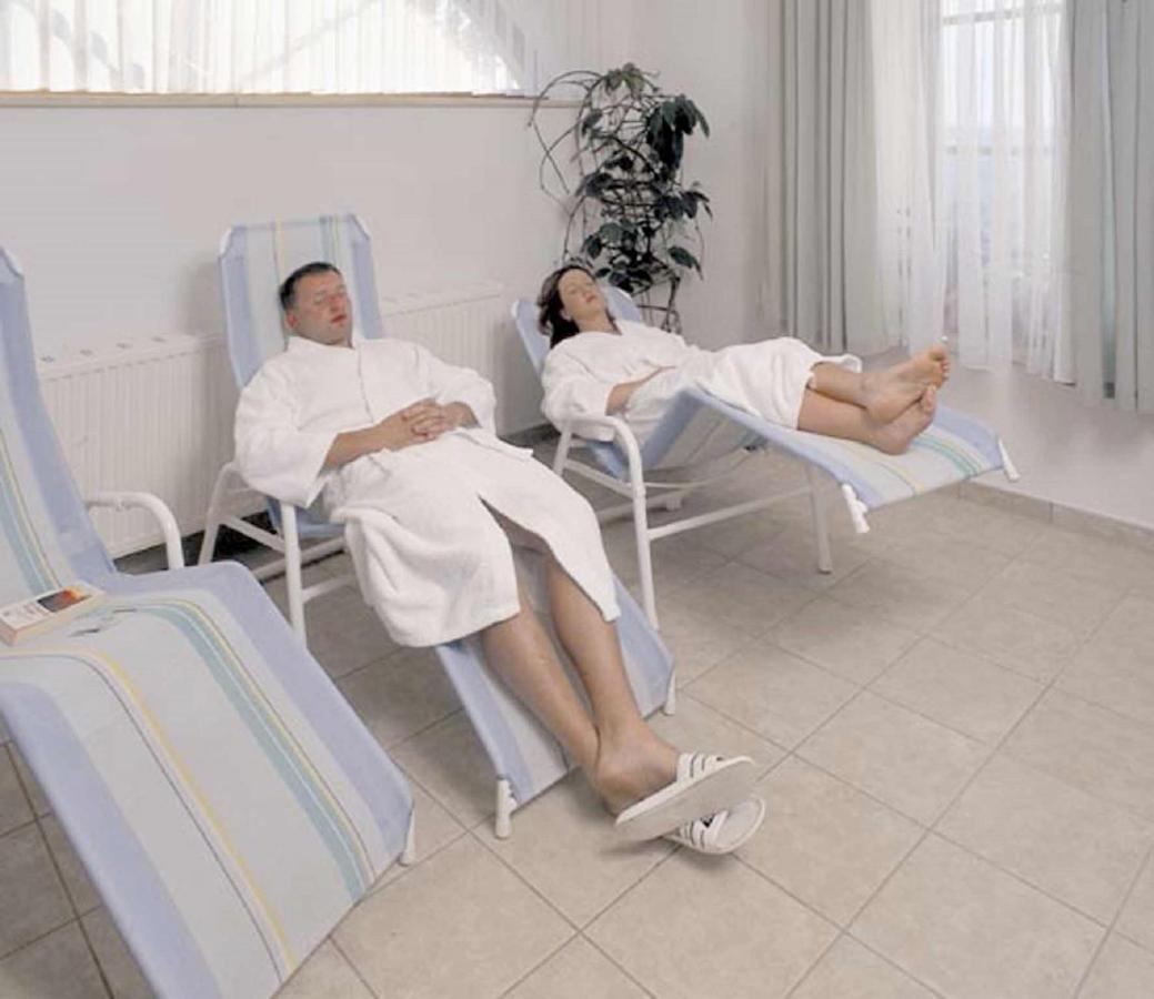 Hotel Und Restaurant Rittergut Kreipitzsch Νάουμπουργκ Εξωτερικό φωτογραφία